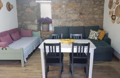 Varos Apartamento | Ρίζες - Rizes