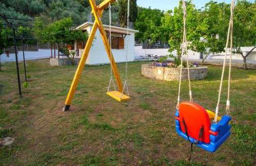 Kali Vrysi Casa | Σπιτι στην εξοχη - Country House Milina