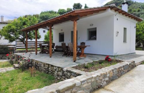Zagora-Mouresi Casa | Το καλύβι στην Ανάληψη