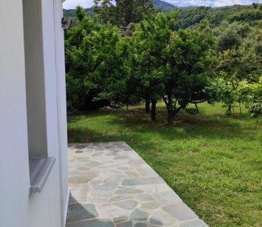 Zagora-Mouresi Casa | Το καλύβι στην Ανάληψη