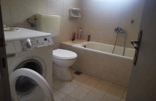 Chalcis Apartamento | Χαλκιδα Δροσια μονοκατοικια
