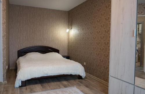 Cherkasy Apartamento | Академіка Корольова 20 1