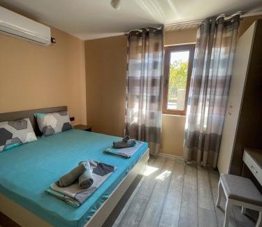 Vurshets Casa | Александровата Къща - Aleksandar Guest House with Garden and Pool