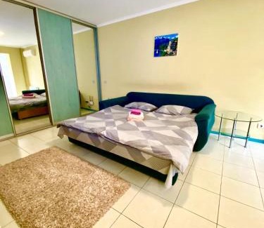 Podil Apartamento | Апартаменти біля Поштової площі на другому поверсі