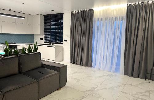 Rivne Apartamento | Апартаменти з власним двором