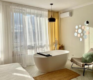 Pozniaky Apartamento | Апартаменти з неймовірною ванною