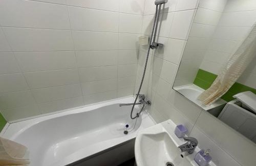 Cherkasy Apartamento | Апартаменти з трьома роздільними спальнями!