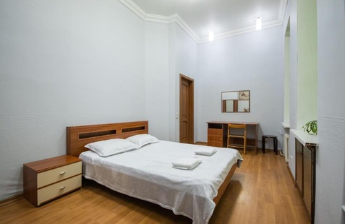 Verkhnie Misto Apartamento | Апартаменти 3-кімнатні в центрі, Майдан Незалежності.
