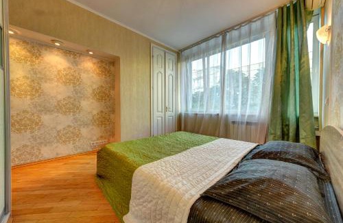 Afanasivsʹkyy Yar Apartamento | Апартаменти 3-кімнатні в центрі, поруч ст. м. Університет