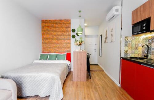 Podilskyj Apartamento | Апартаменти MYFREEDOM ЖК Місто Квітів поруч із метро Сирець