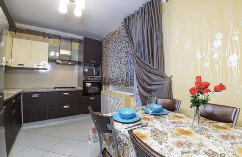 Novo-Savinovskiy Apartamento | Апартаменты рядом с Ривьерой с видом на Казань Арену