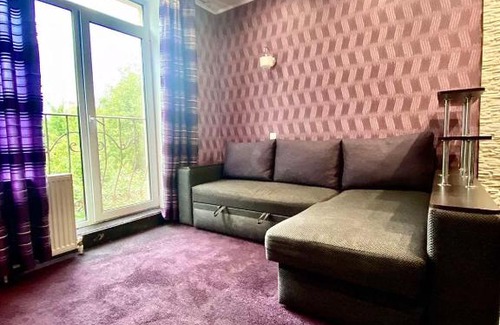 Podilskyj Apartamento | Апартаменты -студия с французским балкончиком