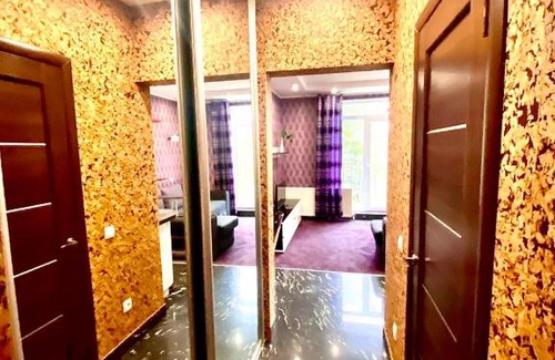 Podilskyj Apartamento | Апартаменты -студия с французским балкончиком