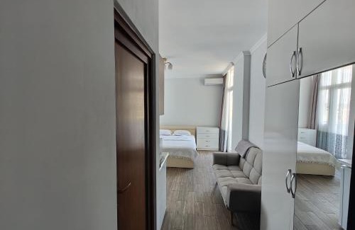 Makhinjauri Apartamento | Апартаменты с видом на море и горы
