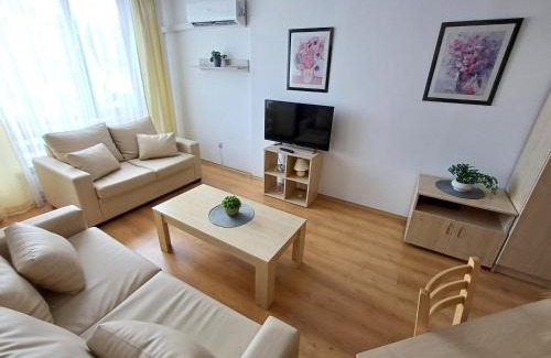Razlog Apartamento | Апартамент Деметрия в Aspen Golf and Ski Resort