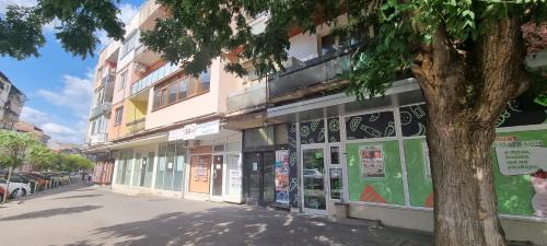 Vratsa Apartamento | Апартамент за гости НИКИА в центъра с изглед към Врачанския Балкан Nikia Cityscape & Mountain Escape