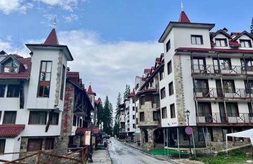 Pamporovo Apartamento | Апартамент Касъл