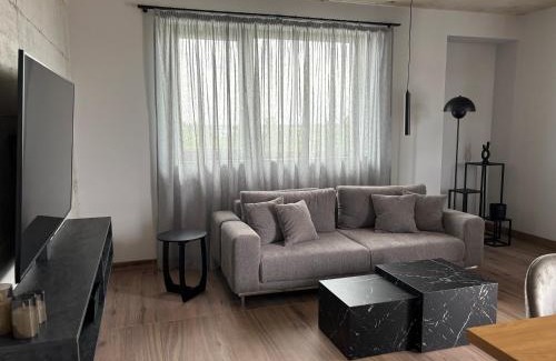 Dobrich Apartamento | Апартамент САМИ