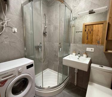 Svyatoshyns'kyi District Apartamento | Апартамети люкс класу