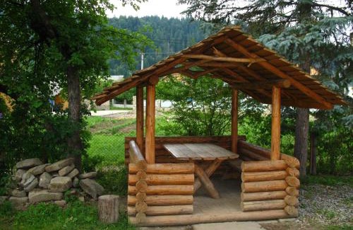 Mykulychyn Casa | АртГір гостинний двір