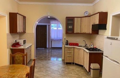 Berehove Casa | Будинок для відпочинку Патріція