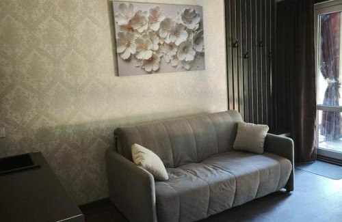 Pidhirtsi Casa | Будинок з басейном і сауною