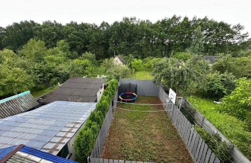 Khomyakuvka Casa | Будинок подобово біля лісу
