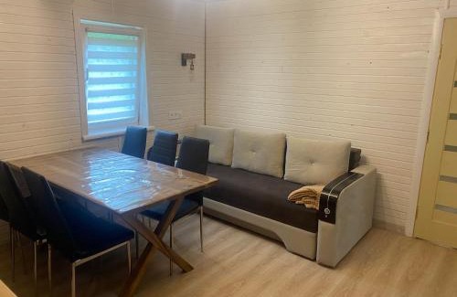 Nyzhnje Selyshche Apartamento | Будиночок у лісі - Бовцар