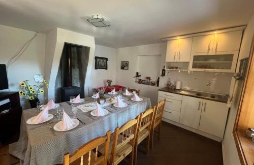 Berkovitsa Casa | Бялата къща в Слатина
