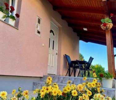 Milici Casa | Викендица Братунац
