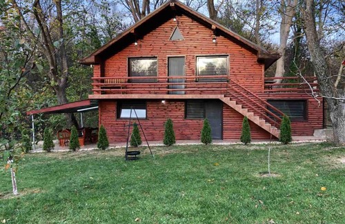 Dupnitsa Casa | ВИЛА ОРЕХИТЕ