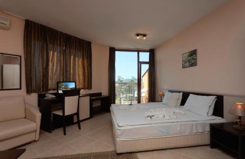 Byala Casa | Вили Vemara club