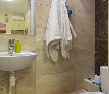 Kharkiv Apartamento | Воробьевы горы-гостинка