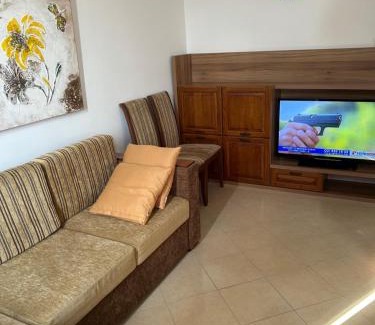 Ravda Apartamento | Голям апартамент с прекрасна гледка кьм морето