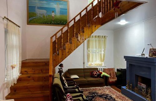 Issyk-Kul Region Casa | Гостевой дом “Kyzyl Alma” (Red Apple)