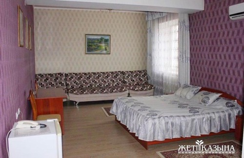 Zharkent Hotel | Гостиничный комплекс Жеты Казына