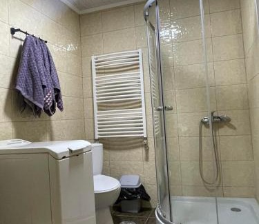 Huklyvyi Hotel | Гостинний Дім