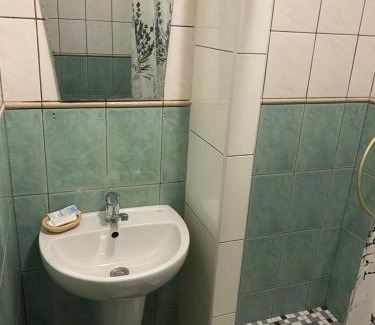 Krekhiv Hotel | Готель Клен