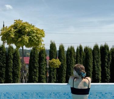 Slavske Hotel | Готель-ресторан Два Леви