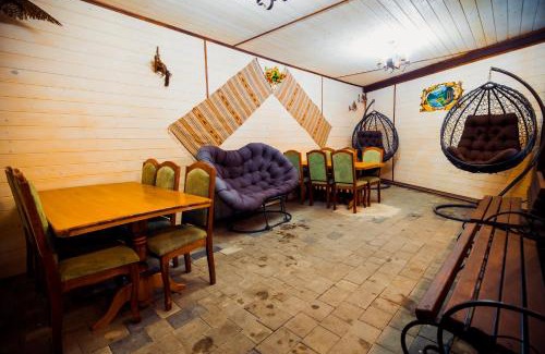 Polyanytsya Hotel | Гуцульська світлиця