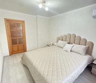 Pavlodar Apartamento | Двухкомнатные апартаменты на улице Естая, дом 89 напротив ТД Артур