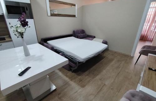 Burgas Apartamento | Дени Хоум Бургас