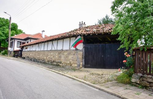 Elena Casa | Дядо Петковата Къща