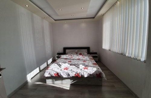 Sandanski Apartamento | Д и В 2 - D & V 2 Apartment
