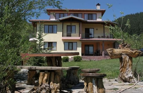 Kravenik Casa | ЕКО РОМАНТИКА