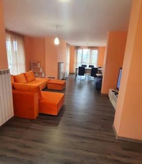 Pernik Apartamento | Елегантен градски апартамент с обширна тераса