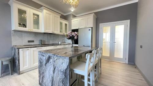 Petropavlovsk Apartamento | ЖК Madina