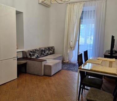 Khreshchatyy Yar Apartamento | Затишна квартира на Майдані Незалежності