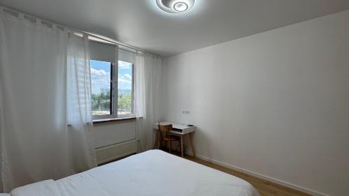 Dniprovs'kyi District Apartamento | Затишне місце біля парку