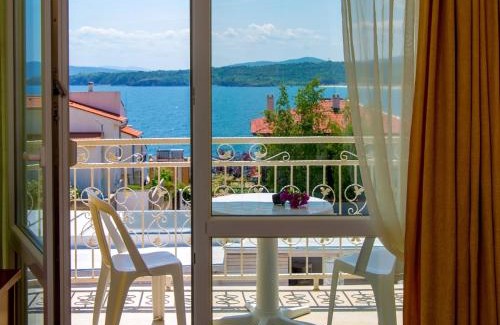 Budjaka Hotel | Златна Звезда